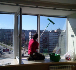 Мытье окон в однокомнатной квартире Краснозаводск